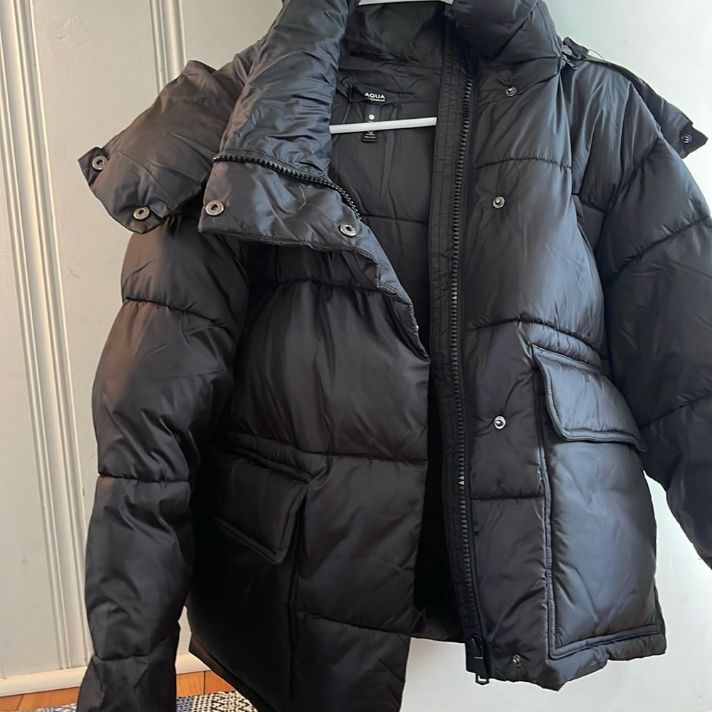 Black winter puffer